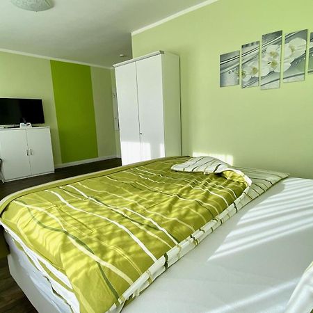 Pension Ruessel-Pub Занґергаузен Екстер'єр фото