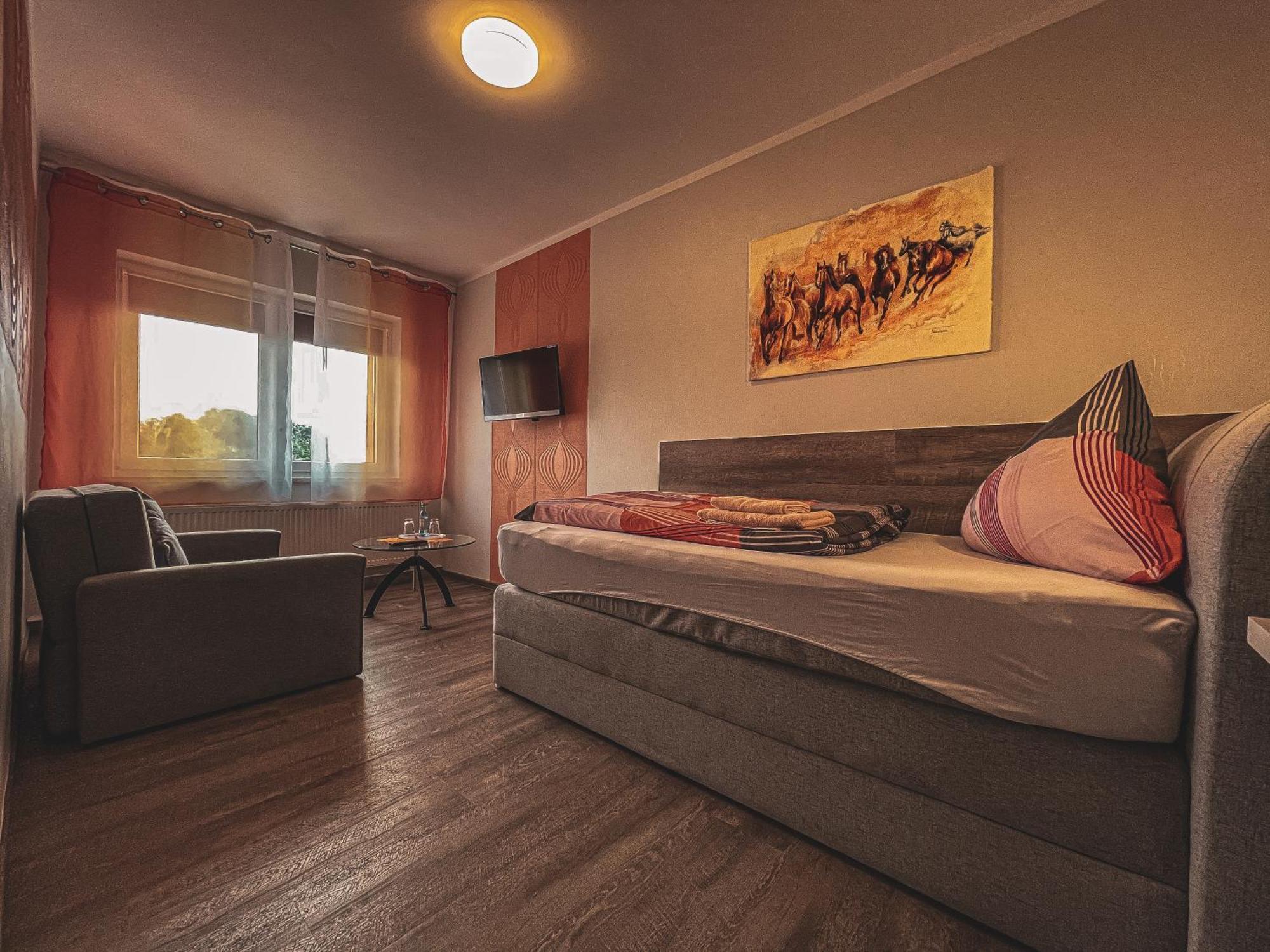 Pension Ruessel-Pub Занґергаузен Номер фото